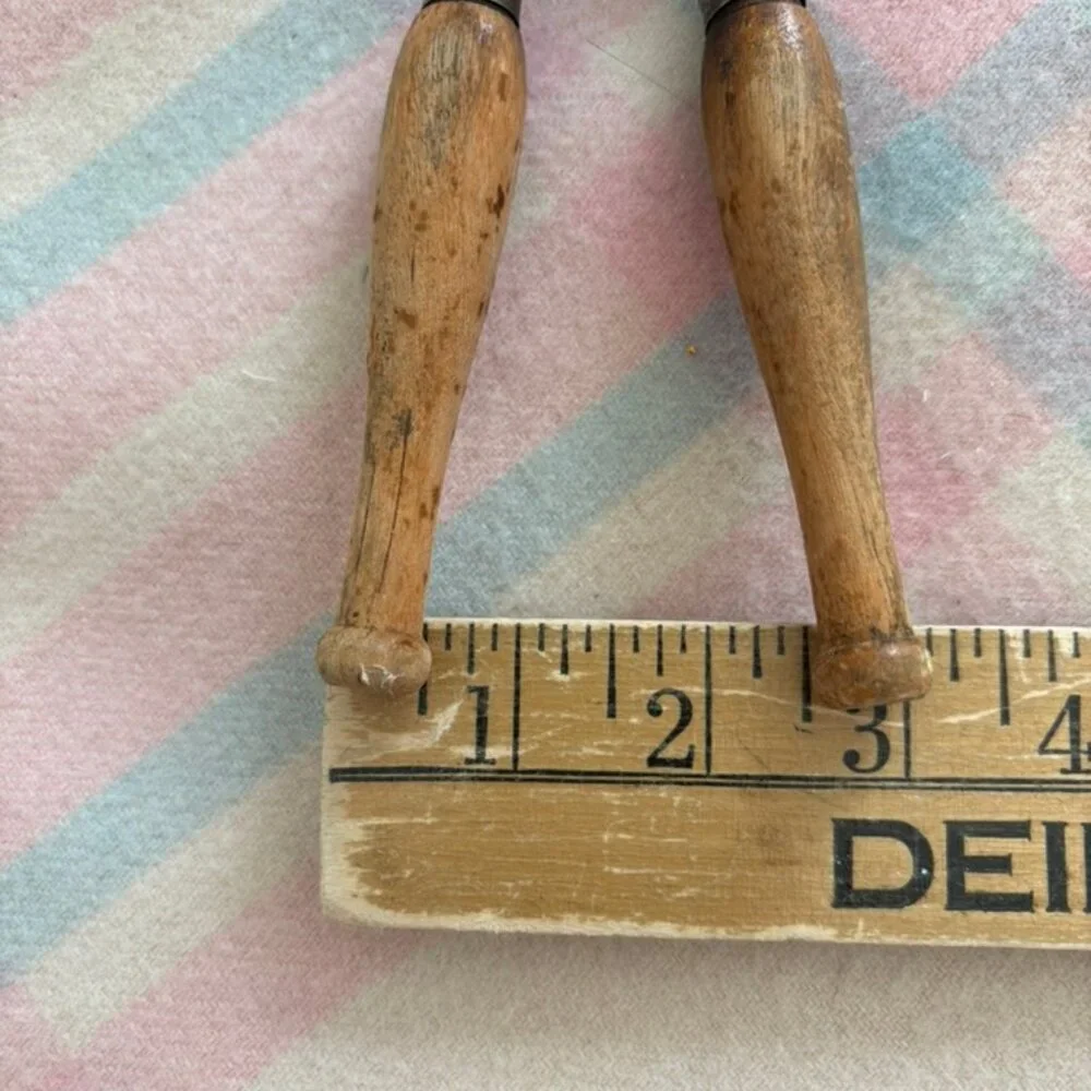 Vintage Curling Iron Hair Mustache Pincurls Antique Tool Wood Handle Small